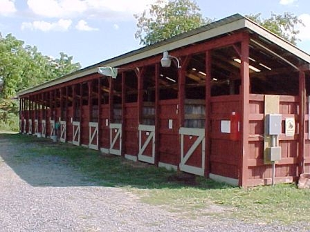 If you bring your horse with you to Gettysburg, Pennsylvania, these are the Artillery Ridge Campground stables. 
