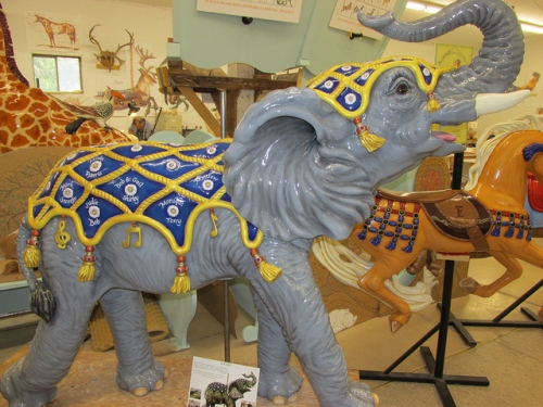 elephant, albany historic carousel, oregon