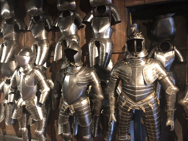 These coast of Riefelharnisch or fluted armour are among some of the oldest in the collection, dating back to 1557.